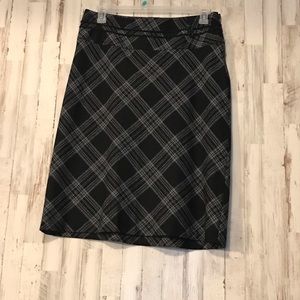 🛍😍Cato plaid skirt Size 12. Good condition.